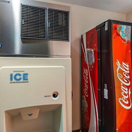 Sleep Inn Henderson I-85 Екстериор снимка